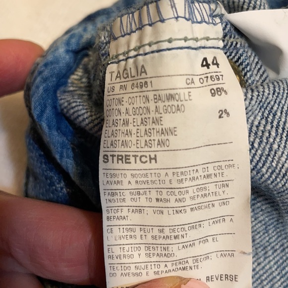 Very sexy stretchy jeans from French company United Colors of Benetton - Picture 8 of 9